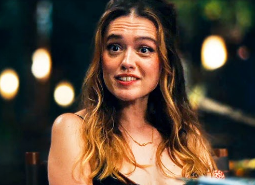 Aimee Lou Wood White Lotus S3