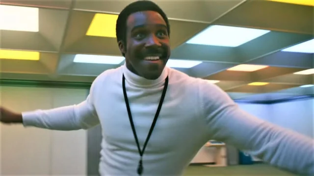 Tramell Tillman hilariously awful guy