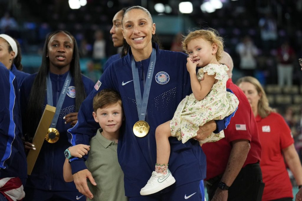 diana-taurasi-gold-kids