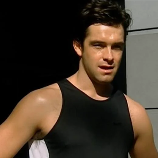 antony-starr-in-outrageous-fortune