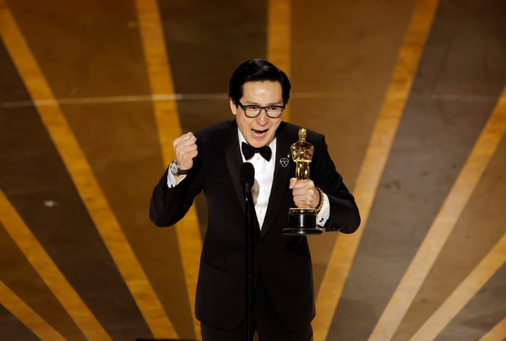 ke-huy-quan-oscars