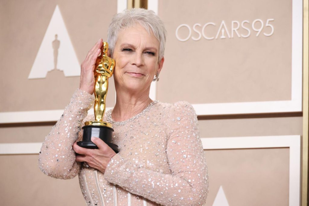 Jamie Lee Curtis Oscar Win