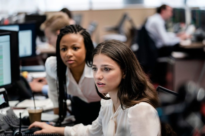 Industry S1 Harper Yasmin