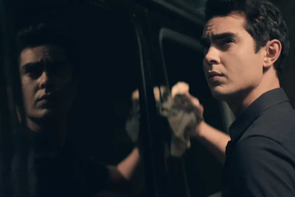 max-m-handmaids tale