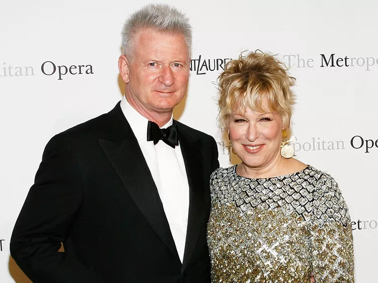 bette-midler-martin-von-haselberg