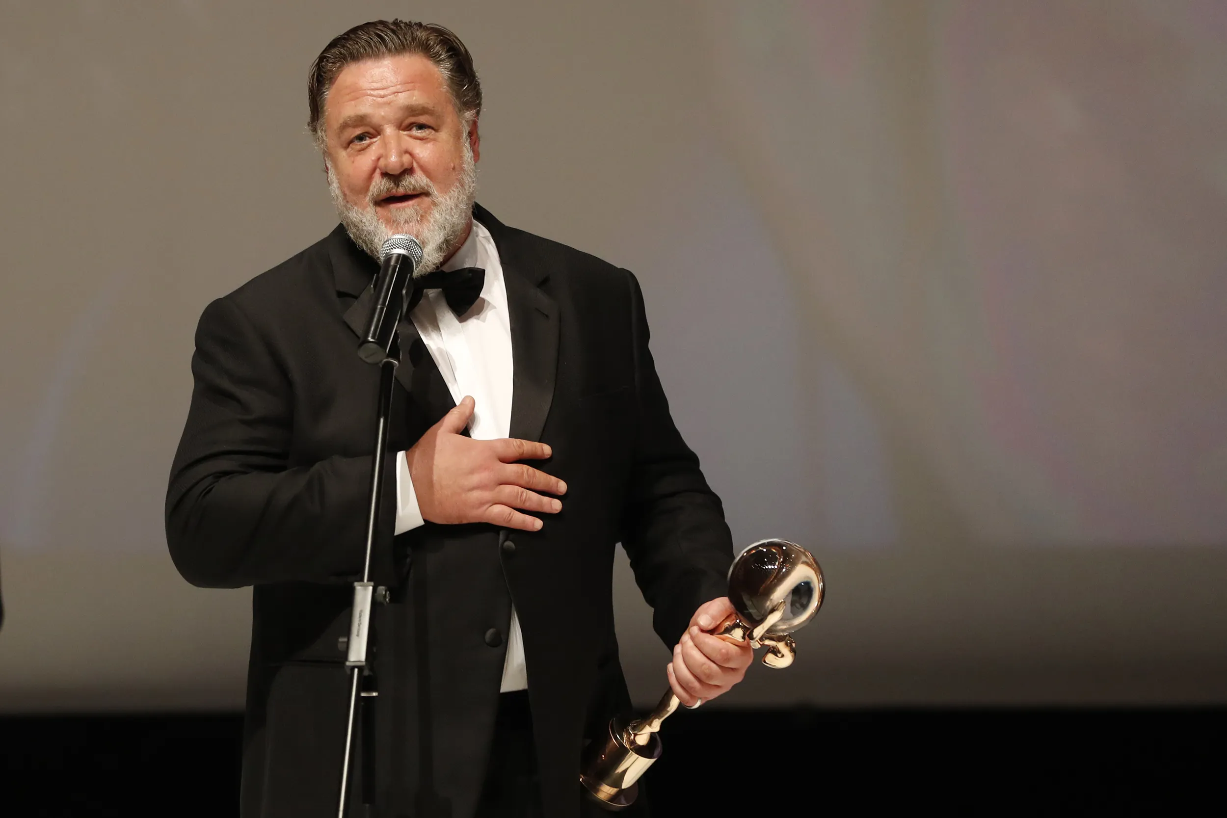 Russell Crowe Net Worth: $200M From Gladiator To Australia