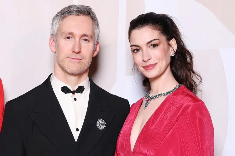 anne-hathaway-adam-shulman