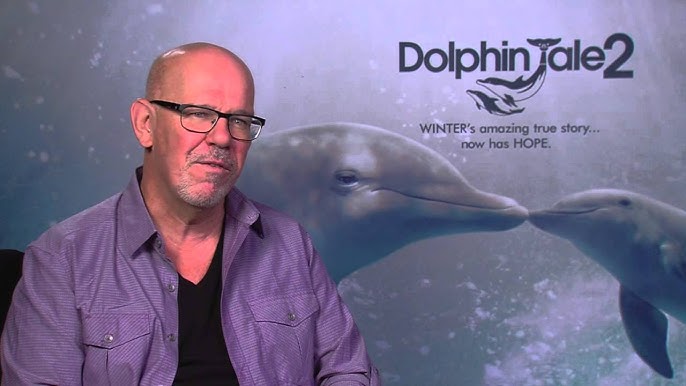 Charles Martin Smith Dolphin Tale Winter prosthetic tail family film director