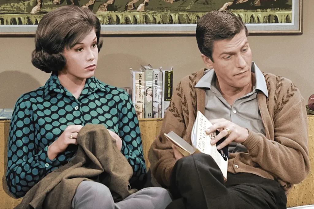 TV-Mary-Tyler-Moore-Dick-Van-Dyke-1a