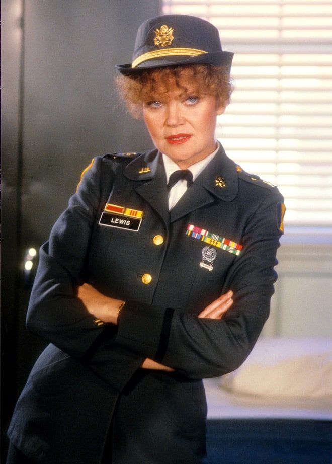 Eileen Brennan Private Benjamin
