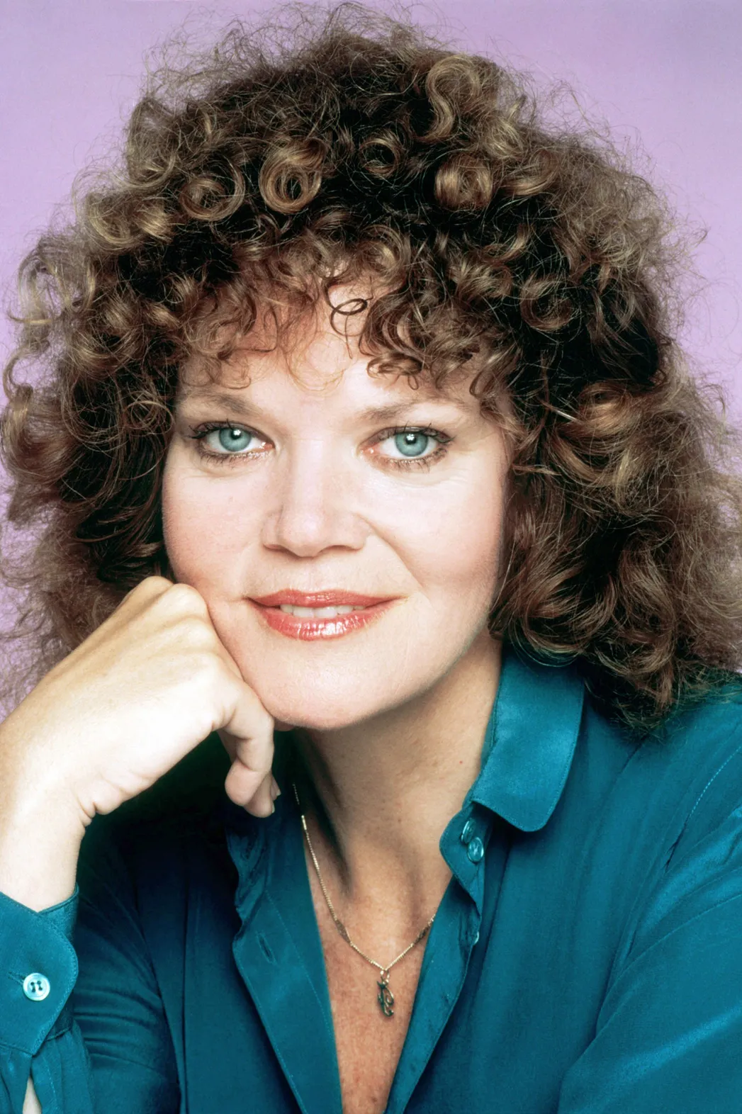 eileen_brennan headshot
