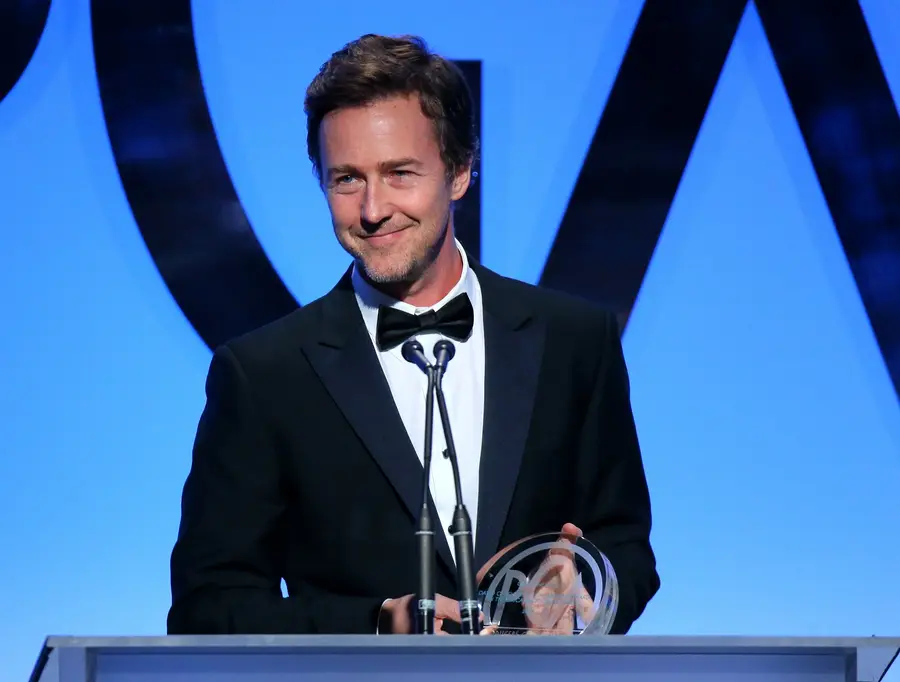 Edward-Norton Awards