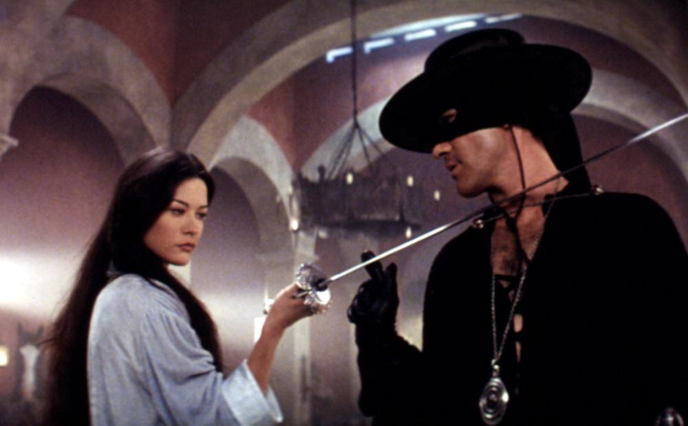Mask-of-Zorro-Catherine-Zeta-Jones-Antonio-Banderas