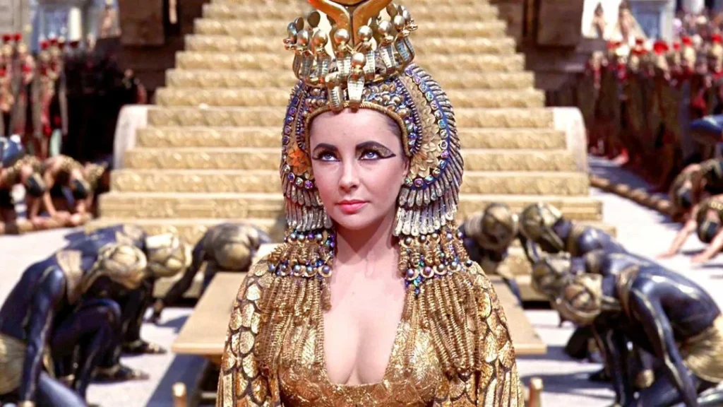 elizabeth-taylor-in-cleopatra-1963